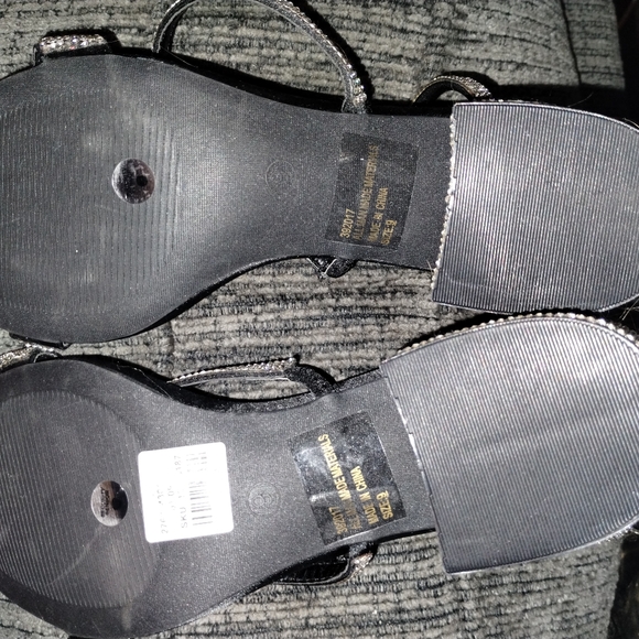 Women's shoes - Picture 4 of 6